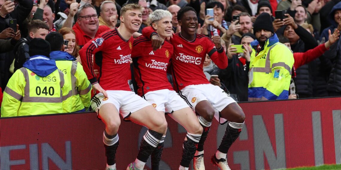 Manchester United Put Star Striker up for Sale