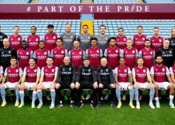 Aston Villa Signs Two United Star Players